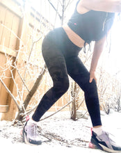 Load image into Gallery viewer, Camo Leggings - Full Length
